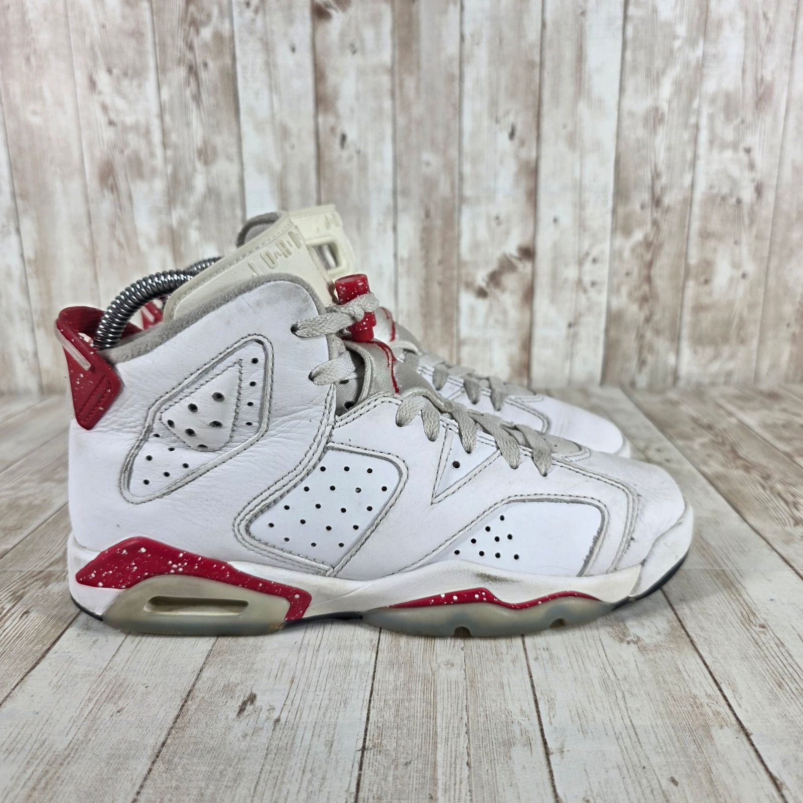 Jordan 6 Retro White Red Basketball Shoes Sneakers Youth Size 4.5y
